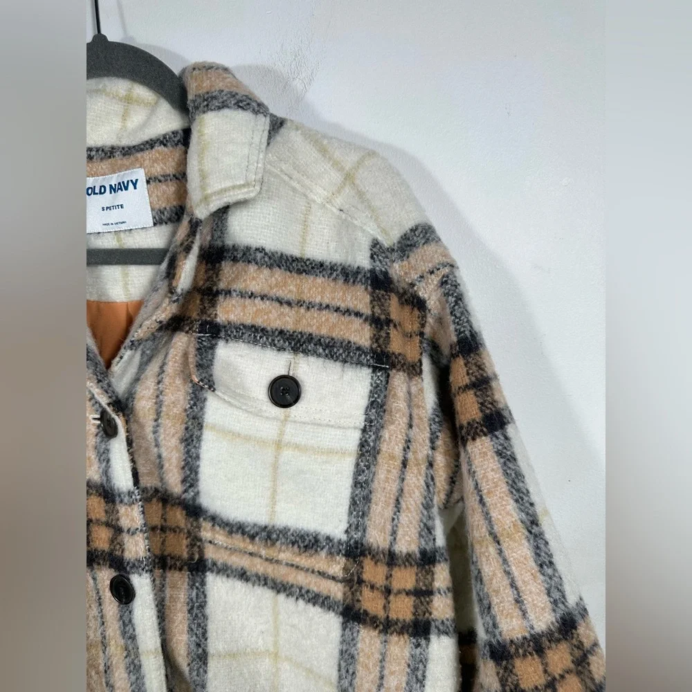 Old Navy Plaid Sherpa Jacket Petite Small Button Front Coat Tan Cream Black Warm